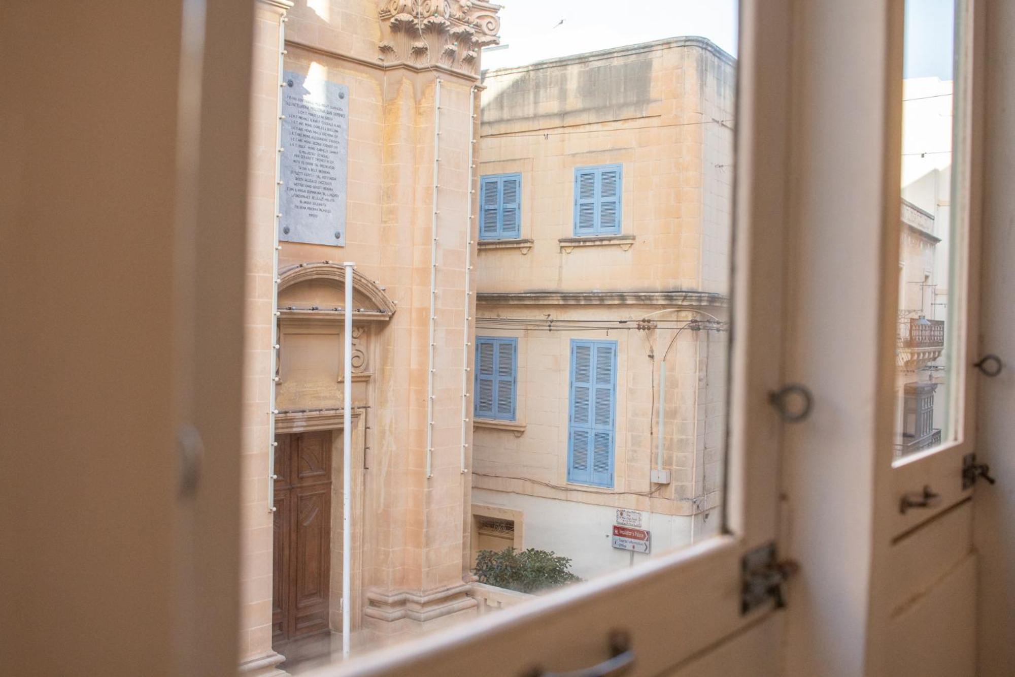15 Main Gate Aparthotel Birgu Bagian luar foto