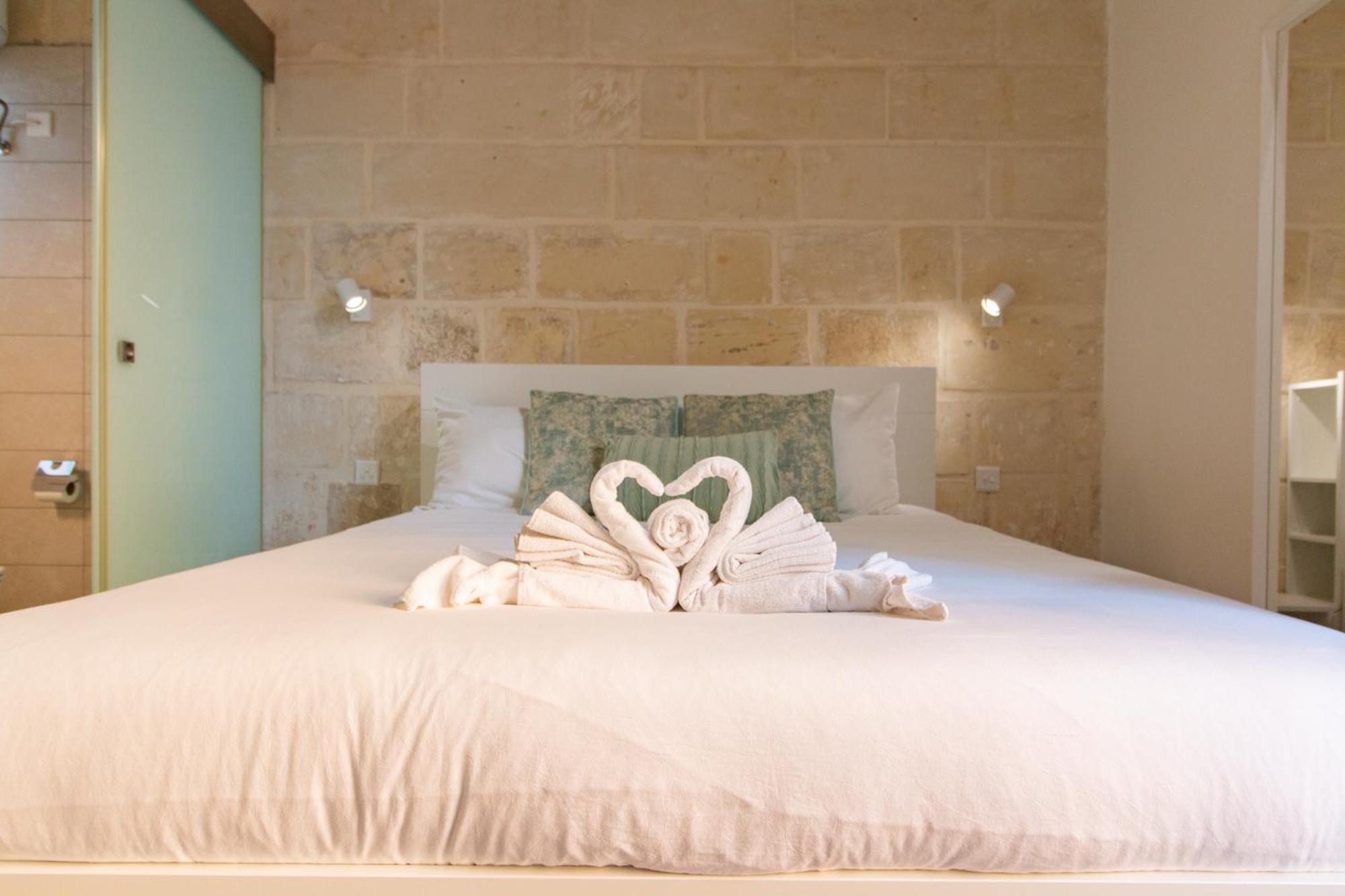 15 Main Gate Aparthotel Birgu Bagian luar foto